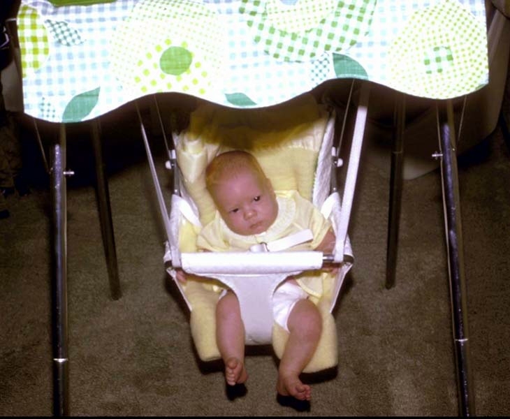 ../Images/Chris in his 1st carnival ride 1973.jpg
